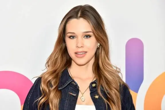 Maria Jeleniewska Biography: YouTube, Age, Height, Ethnicity, Parents, Net Worth, Viral Videos, TikTok