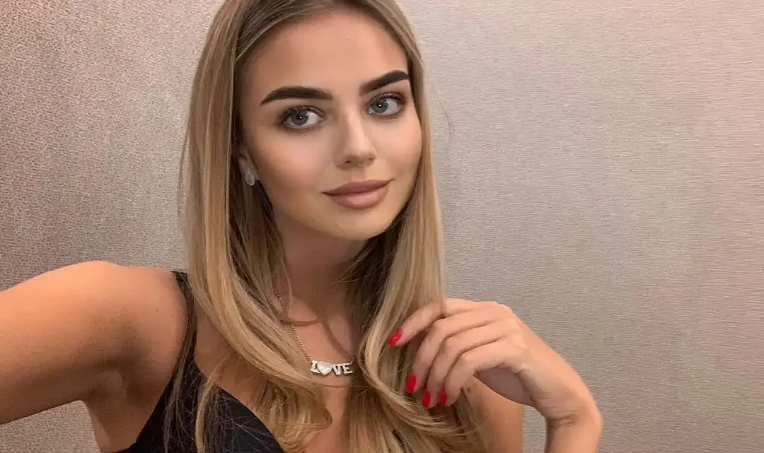 Anastasia Fotachi Biography: Age, Height, Net Worth, Pageant Titles, Parents, Husband, Children