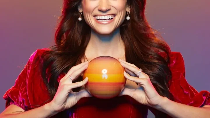 Emily Calandrelli Biography: Age, Husband, Children, Height, Net Worth, TV Shows, Parents