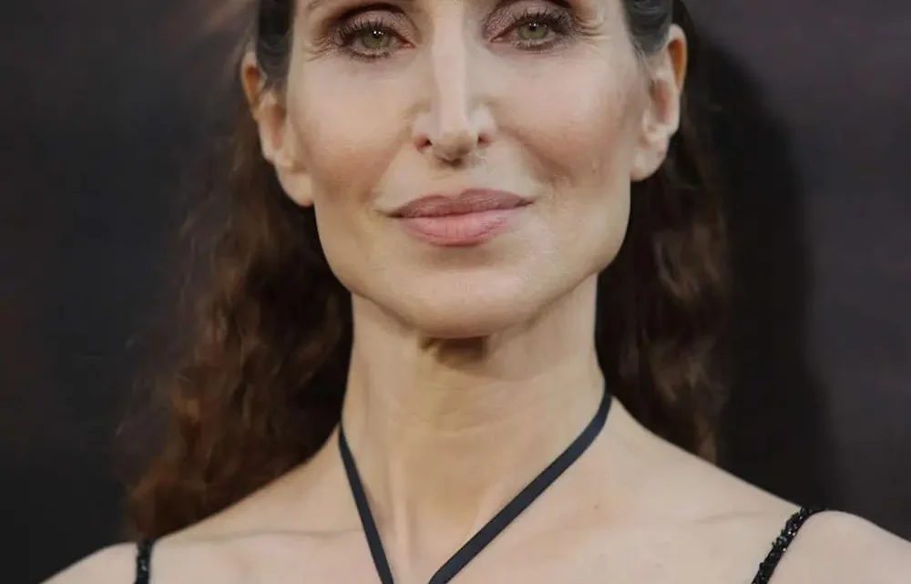 Bonnie Aarons Biography: Movies, Height, Net Worth, Age, Spouse, Parents, TV Shows, Awards, Books, Instagram