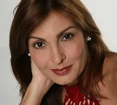 Alba Roversi Biography: Husband, Net Worth, Movies, Age, Height, Son, Ethnicity, Awards