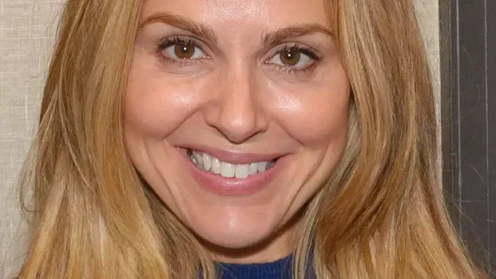 Cara Buono Biography: Age, Height, Net Worth, Spouse, Facebook, Instagram, Movies & TV Shows, Siblings