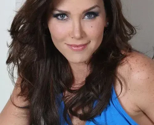 Gabriela Vergara Biography: Husband, Age, Movies, Height, Children, Ethnicity, Net Worth, Sister