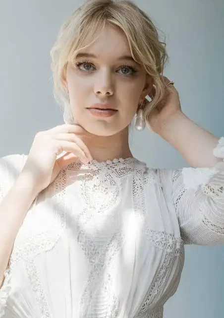 Sadie Calvano Biography: Height,  Awards, Net Worth, Age, Boyfriend, Parents, Movies, Instagram
