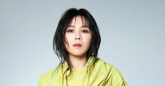 Tanya Chua Bio: Age, Net Worth, Songs, Height, Parents, Siblings, Career, Husband, Albums