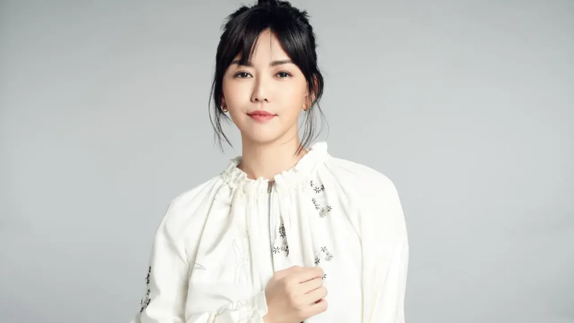 Stefanie Sun Biography: Songs, Husband, Age, Net Worth, Height, Albums, Kids, Parents