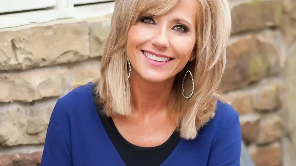 Beth Moore Biography: Age, Husband, Net Worth, Height, Books, Ministry, Parents, Denomination