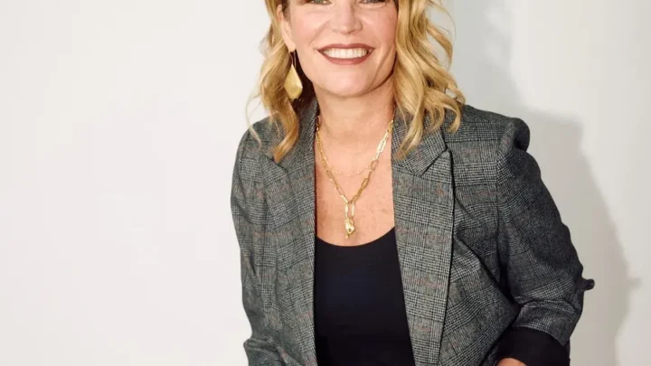 Jen Hatmaker Biography: Podcast, Age, Net Worth, Kids, Books, Height, Divorce, Partner