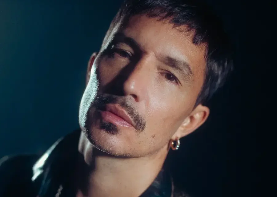 Emmanuel Horvilleur Biography: Nationality, Parents, Songs, Height, Net Worth, Age, Spouse, Siblings, Children