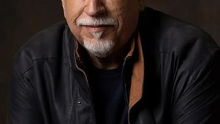 Leonardo Padrón Biography: Books, Wife, Age, Net Worth, Height, Poetry, Awards, Ethnicity,  Religion