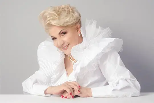 Mirla Castellanos Biography: Husband, Ethnicity, Awards, Net Worth, Age, Height, Parents, Movies, Children