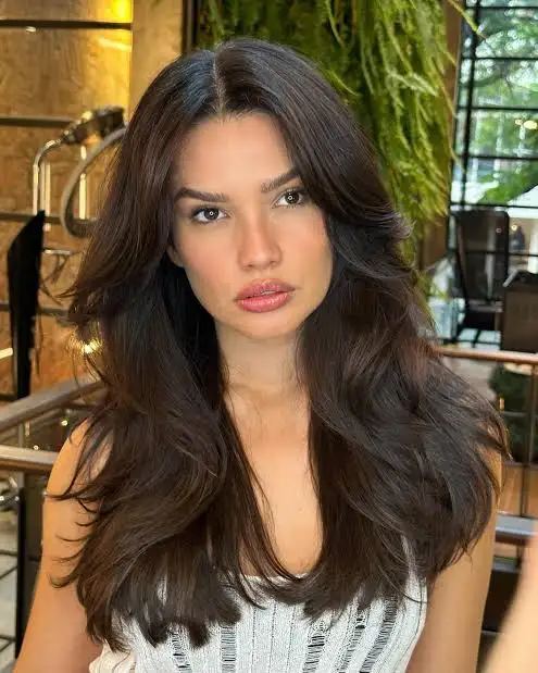 Juliette (singer) Biography: Net Worth, Age, Height, Parents, Partner, Songs, Husband, Instagram