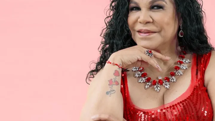 Eva Ayllón Biography: Husband, Album, Ethnicity, Voice, Net Worth, Children, Age, Height,  Religion