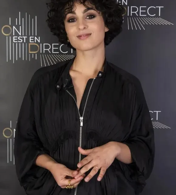 Barbara Pravi Biography: Euro Vision, Songs, Instagram, Height, Nationality, Age, Spouse, Net Worth, Movies