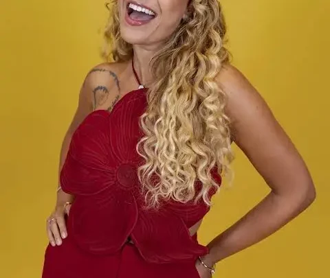 Sarah Andrade Biography: Partner, Age, Height, Net Worth, Parents, Career, Instagram, TV Shows