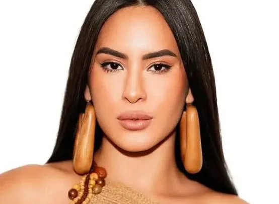 Isabelle Nogueira Biography: Age, Net Worth, Height, Cultural Ambassador, Career, Parents, Festival, Husband