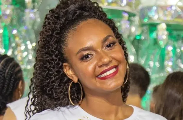 Jessi Alves Biography: Age, Net Worth, Height, Biologist, Boyfriend, Career, Parents, Instagram