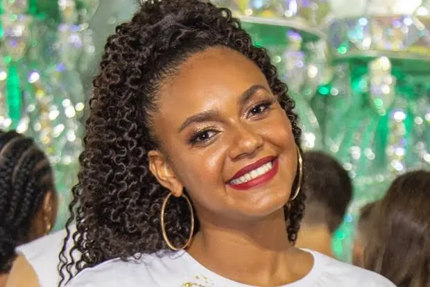 Jessi Alves Biography: Age, Net Worth, Height, Biologist, Boyfriend, Career, Parents, Instagram