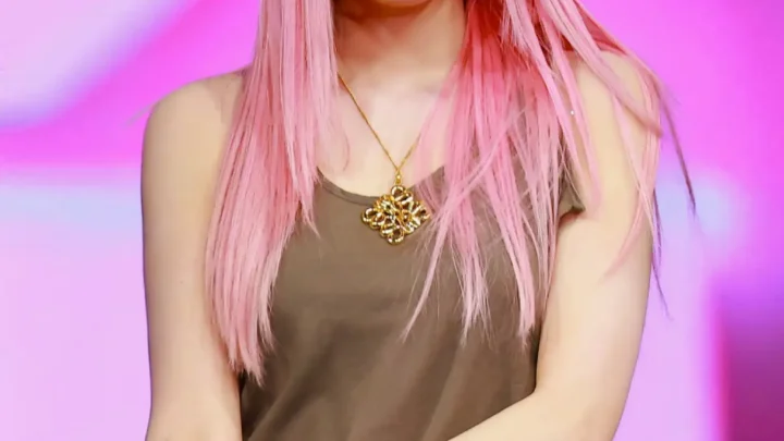 Aespa Giselle Biography: Awards, Instagram, Age, Net Worth, Height, Spouse, Songs & Albums