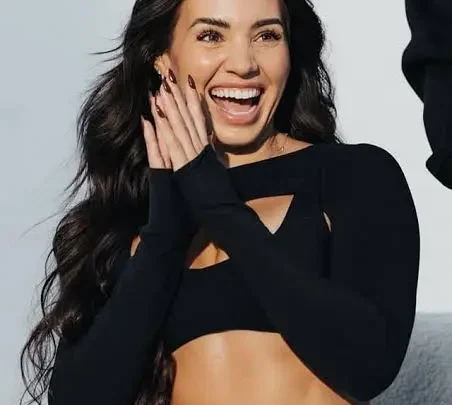 Ashley Flores Biography: Net Worth, Height, Age, Boyfriend, Model, YouTube, Career