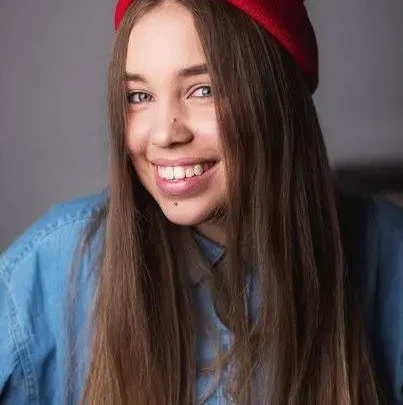 Lera Didkovskaya Biography: Age, Net Worth, Height, Parents, Brother, Songs, Boyfriend