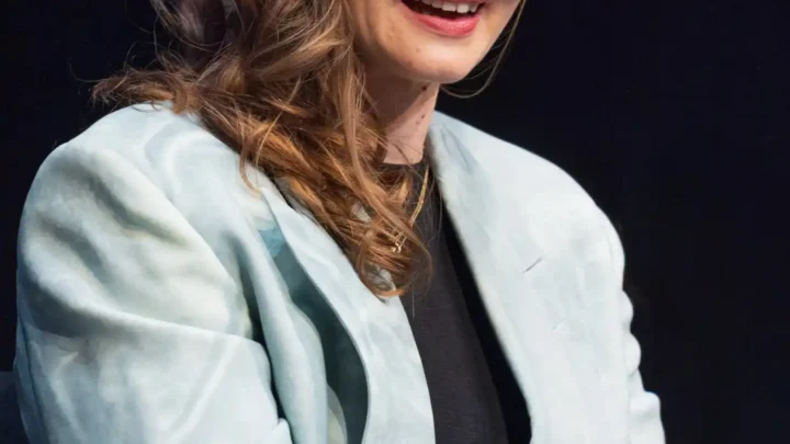 Hildur Guðnadóttir Biography: Age, Spouse, Nationality, Parents, Songs, Awards, Height, Net Worth