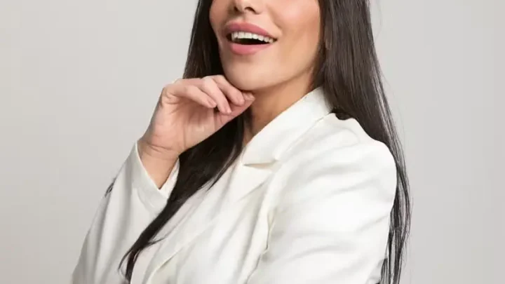 Anamara Biography: Age, Net Worth, Parents, Education, Career, Height, Personal Life, Husband