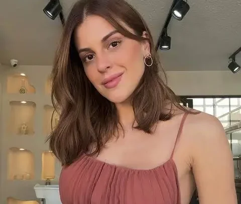 Angela de Moraes Munhoz Biography: Age, Height, Net Worth, Parents, Instagram, Career, Big Brother, Husband