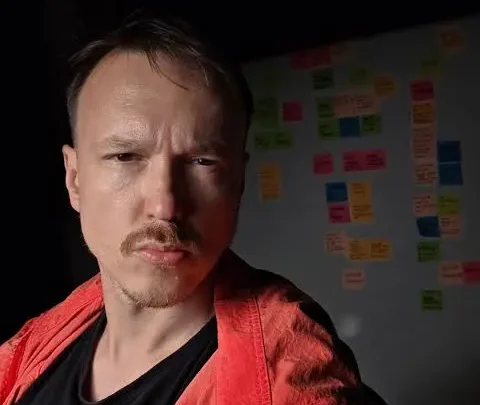 Krzysztof Gonciarz Biography: Movies, Age, Height, Ethnicity, Parents, Net Worth, Wife