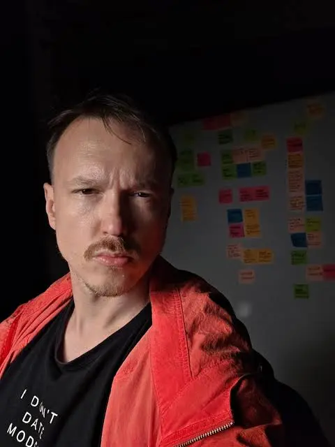 Krzysztof Gonciarz Biography: Movies, Age, Height, Ethnicity, Parents, Net Worth, Wife