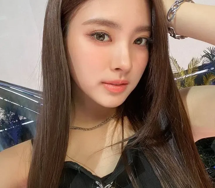 Anna Tanaka Biography: Age, Height, Net Worth, Parents, Instagram, Boyfriend, Movies & TV Shows