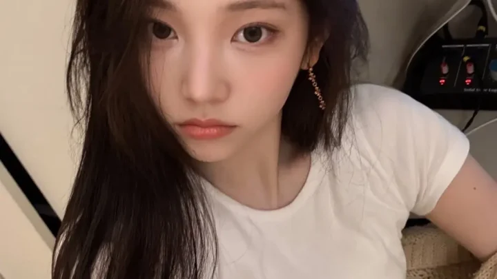 Youngseo Biography: Age, Height, Net Worth, Parents, Boyfriend, Songs, Instagram