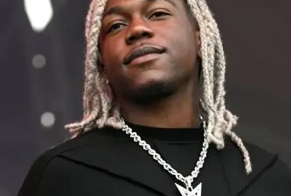 Destroy Lonely Biography: Height, Net Worth, Age, Parents, Siblings, Movies, Girlfriend, Songs, Instagram