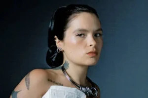 Saya Gray