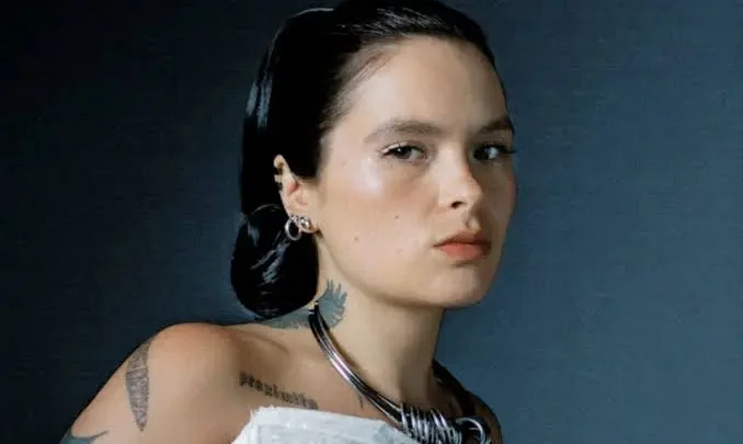 Saya Gray Biography: Age, Height, Boyfriend, Net Worth, Songs & Albums, Concerts, Instagram