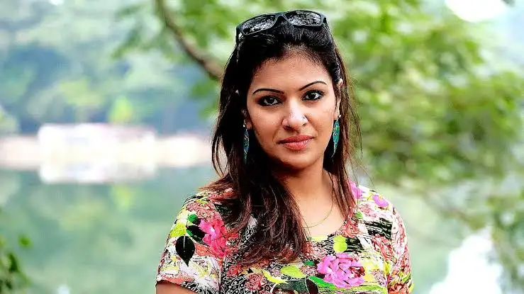 Dutta Tinni Biography: Age, Height, Net Worth, Parents, Children, Husband, Movies & TV Shows