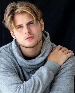 Daniel Lenhardt
