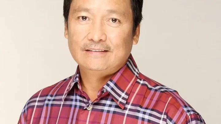 Lito Lapid Biography: Age, Height, Ethnicity, Parents, Religion, Movies, Awards, Instagram