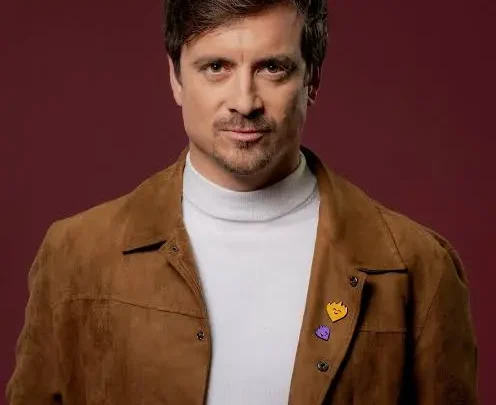 Niels Destadsbader Biography: Parents, Movies, TV Shows, Age, Spouse, Children, Height, Net Worth, Albums