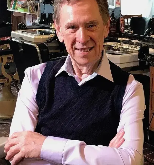 Koen Crucke Biography: Wife, Net Worth, Career, Age, Position, Height, Movies, Party, Awards