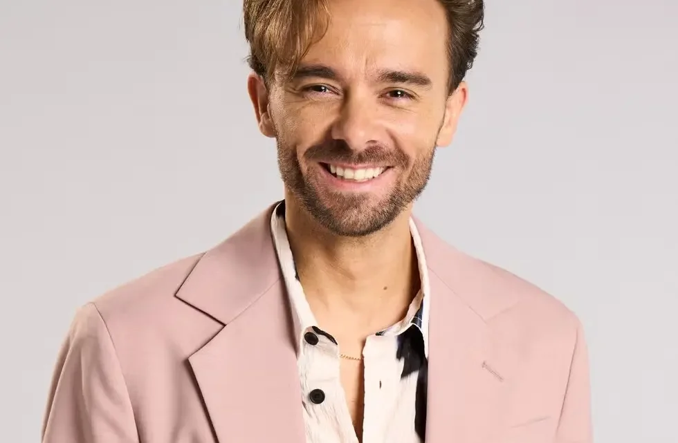 Jack P. Shepherd Biography: Net Worth, Height, Age, Wife, Children, Parents, Instagram, TV Shows