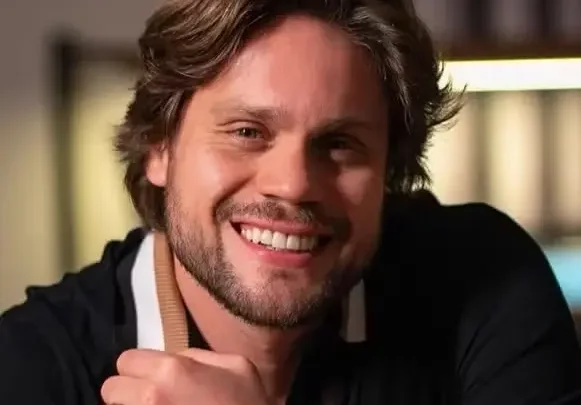 Breno Siqueira Simões Biography: Age, Net Worth, Height, Parents, Wife, Son, Big Brother, Career, Instagram