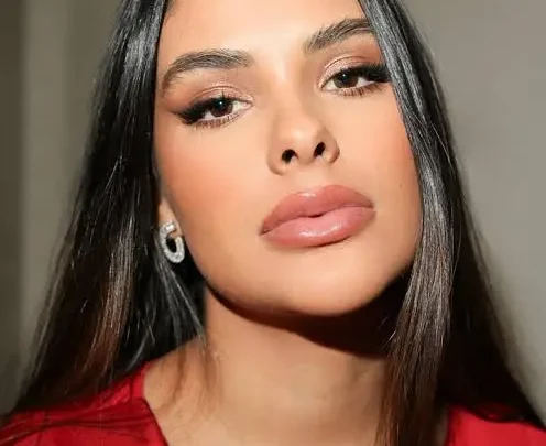 Munik Nunes Barbosa Biography: Net Worth, Age, Height, Parents, Daughter, Career, Ex-Husband, Movies, TV Shows