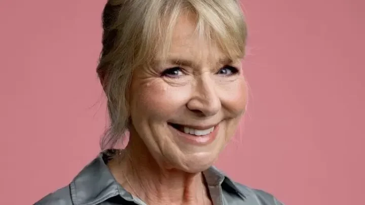 Fern Britton Biography: Height, Net Worth, Age, Husband, Parents, Movies & TV Shows, Kids, Books