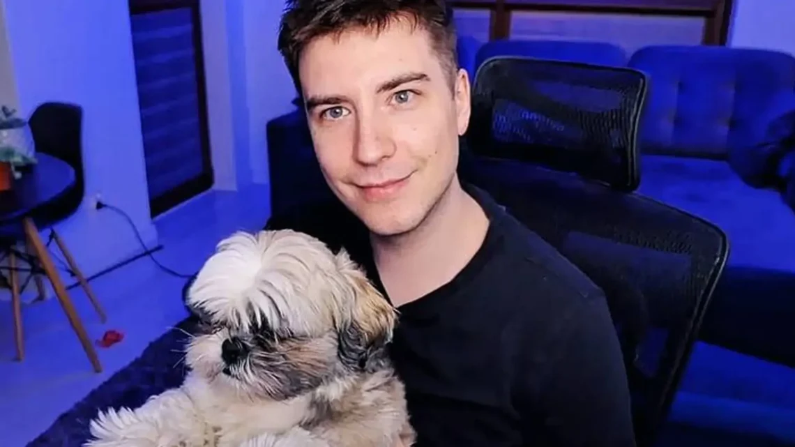 Florian Skowron Biography: YouTube, Net Worth, Age, Height, Ethnicity, Parents, Awards, Girlfriend