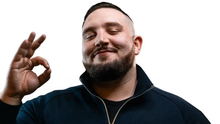 Boxdel Biography: Instagram, Net Worth, YouTube, Partner, Age, Ethnicity, Height