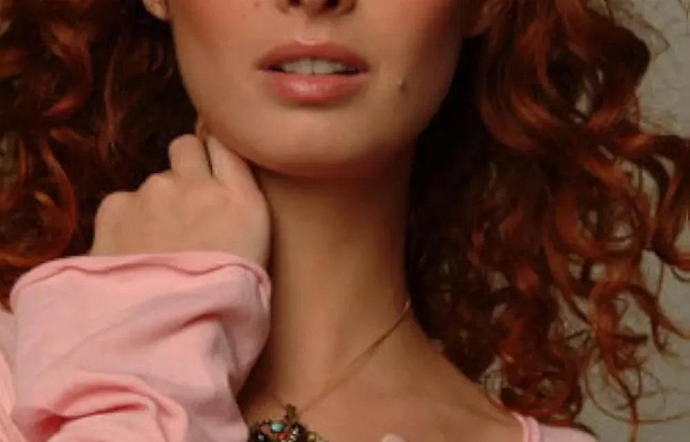 Kata Dobó Biography: Height, Age, Net Worth, Parents, Siblings, Children, Husband, Movies, Instagram