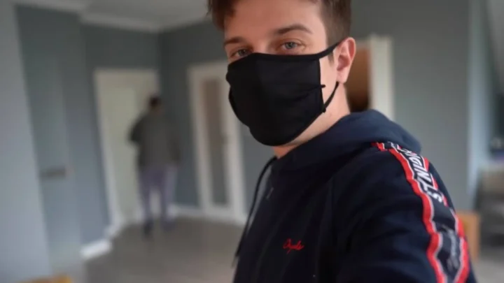 Kamerzysta Biography: Net Worth, Age, Height, Ethnicity, YouTube, Girlfriend, Songs, Awards