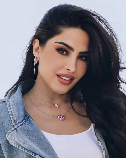 Fouz Al Fahad Biography: Net Worth, Age, Height, Parents, Husband, Children, Business, Instagram