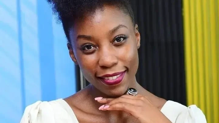 Malaika (actress) Biography: Parents, Net Worth, Age, Height, Husband, Movies, Instagram, TV Shows, Awards